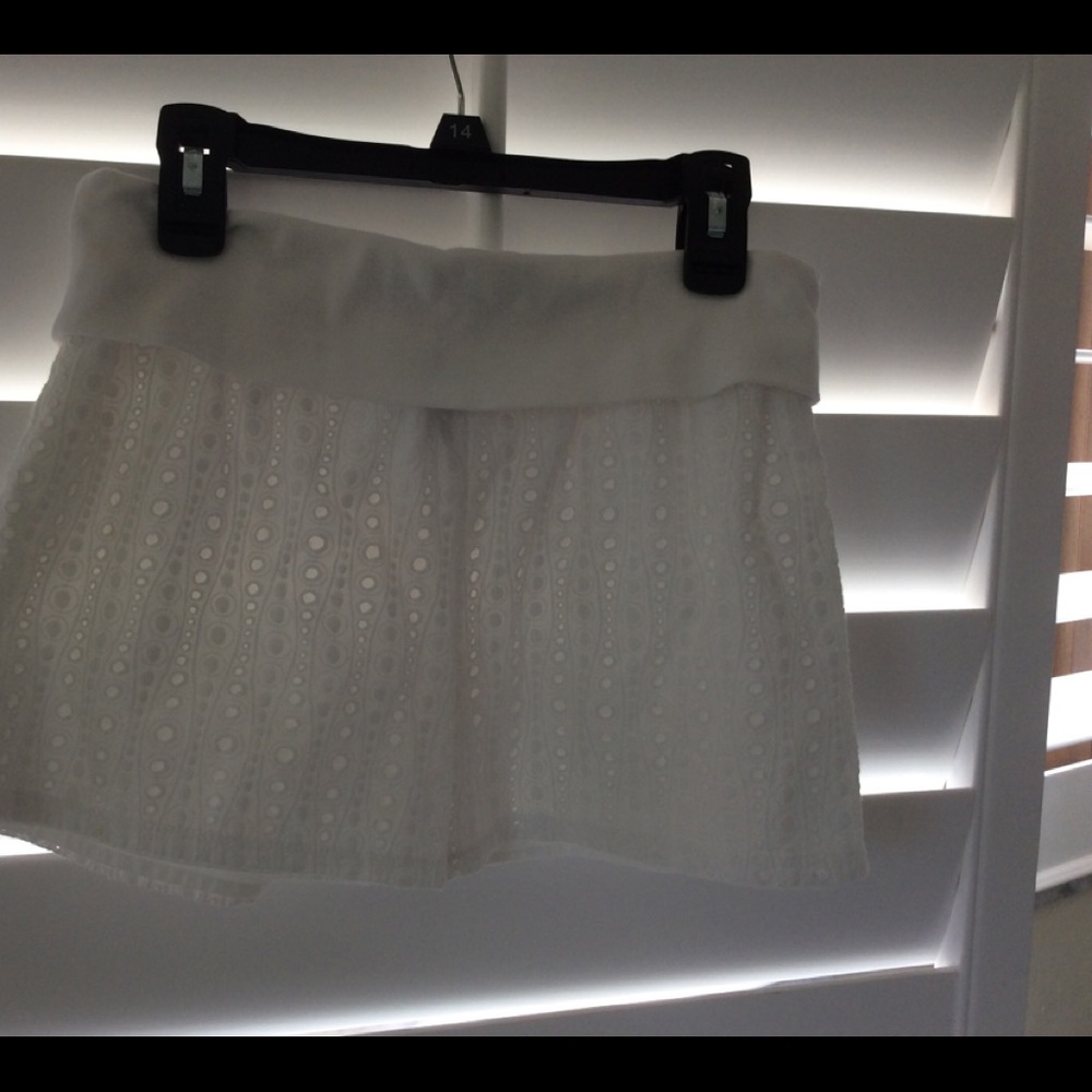 BELLA BLISS Girls white summer shorts!